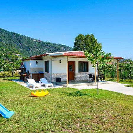 Semiramis Cottage 克里斯阿穆迪亚 外观 照片